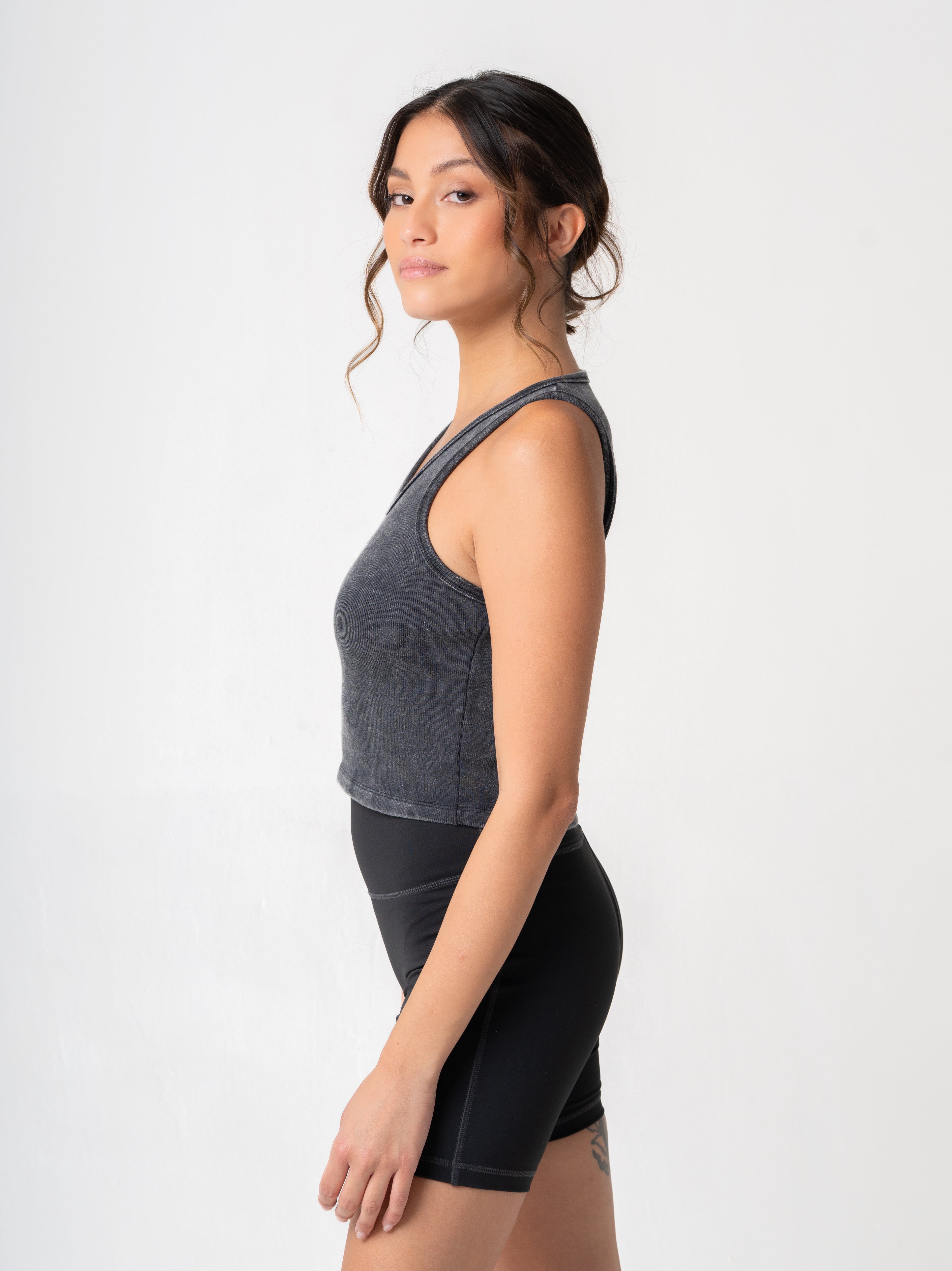 AMPED TOP VINTAGE BLACK